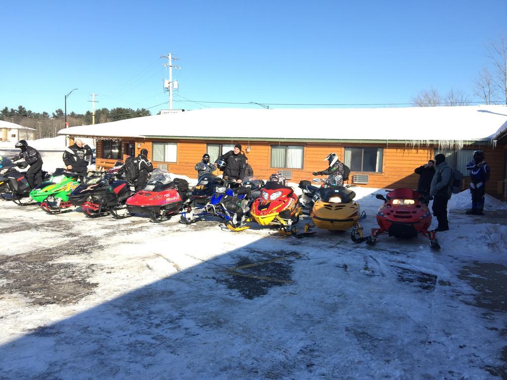 Northwoods Inn & Suites Minocqua Εξωτερικό φωτογραφία