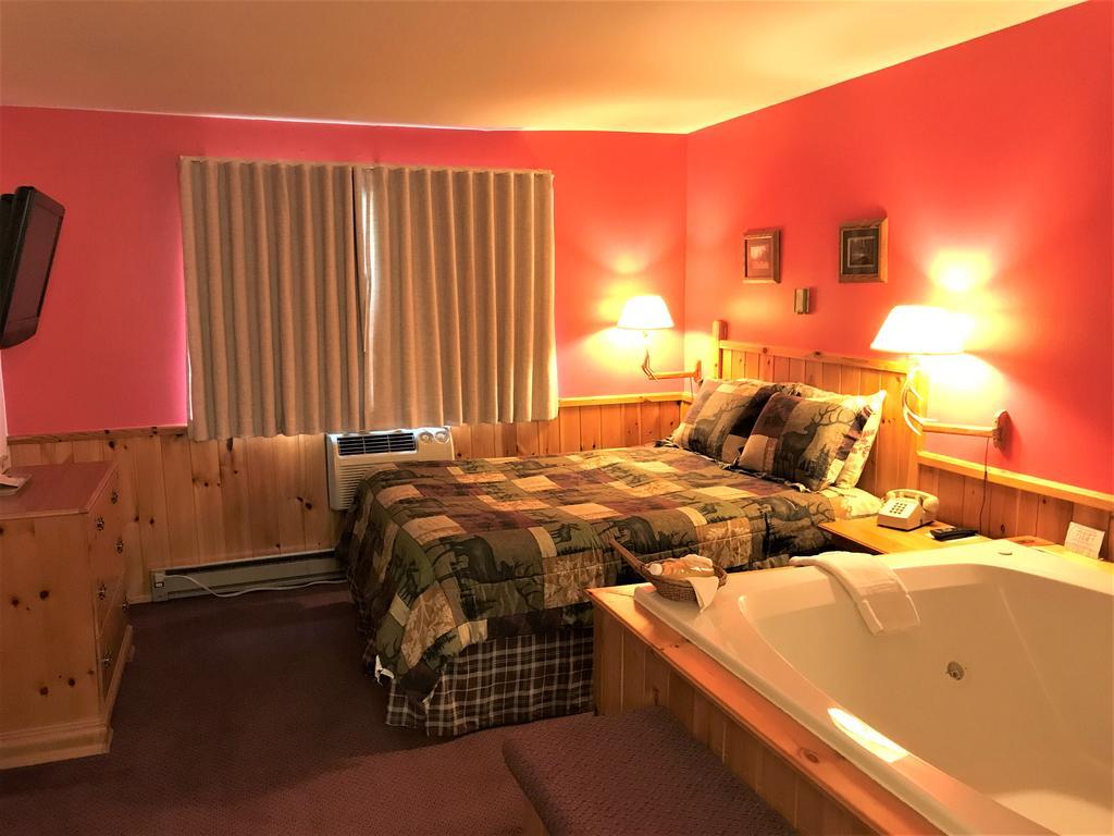 Northwoods Inn & Suites Minocqua Εξωτερικό φωτογραφία